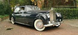 148   -  ROLLS-ROYCE Phantom III Serra