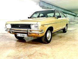 216   -  CHRYSLER 180 Automático *Sin Precio de Reserva*