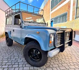 235   -  LAND ROVER Defender Ninety Station Wagon