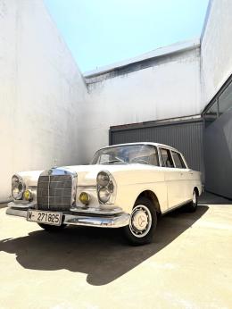 122   -  MERCEDES-BENZ 220 SEB *Sin Precio de Reserva*