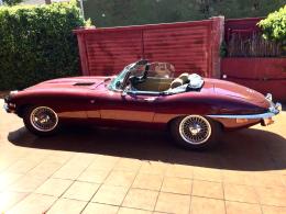 138   -  JAGUAR E-Type 4.2 Roadster Serie II