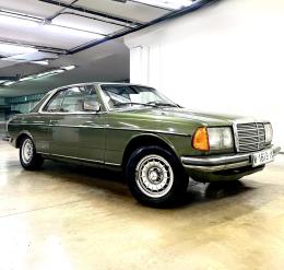 244   -  MERCEDES-BENZ 280 CE W123 *Sin Precio de Reserva*
