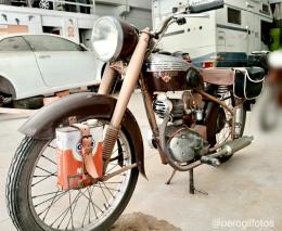 285   -  MOTOBECANE D45S