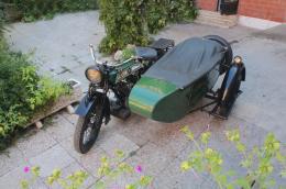 286   -  BSA G27 Colonial con sidecar