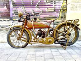 170   -  HARLEY DAVIDSON B - Colección JOSEP RAJA -