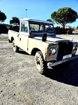 158   -  LAND ROVER Santana Serie III 109 Pick Up
