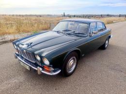 133   -  JAGUAR XJ6 4.2
