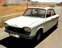 104   -  PEUGEOT 204 *Sin precio de reserva*